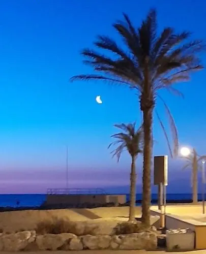 Δωμάτια σε οικογενειακή κατοικία Les Pieds Dans L'eau